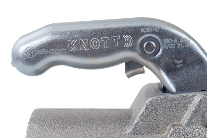 Шаровая сцепка KNOTT K35-C для прицепа массой 3500 кг с 60-миллиметровым трубчатым дышлом, чугун